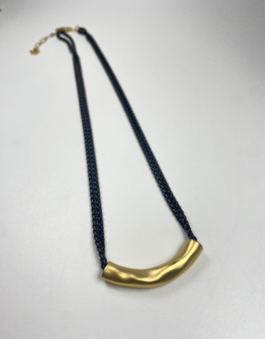 ANGELA D'ARCY Curved Gunmetal Necklace