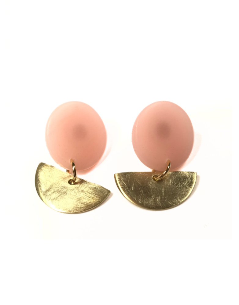 STUDIO CANTY Salo Dangle Earrings - Translucent Rose & Brass