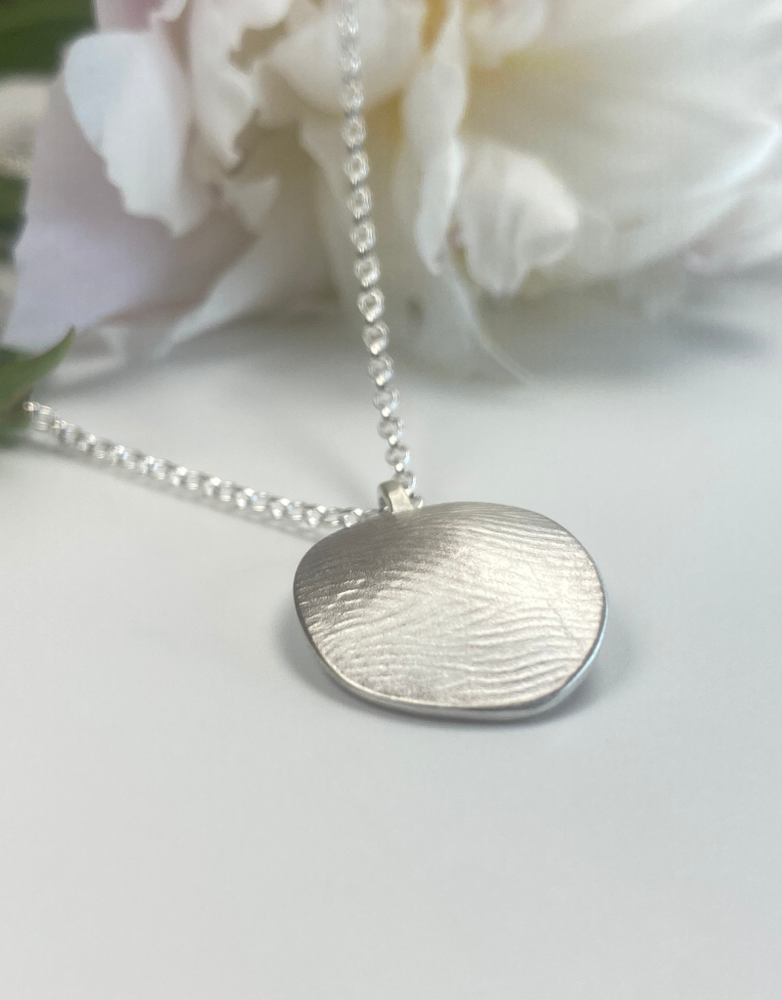 LYNSEY DE BURCA Dochas Necklace - Silver
