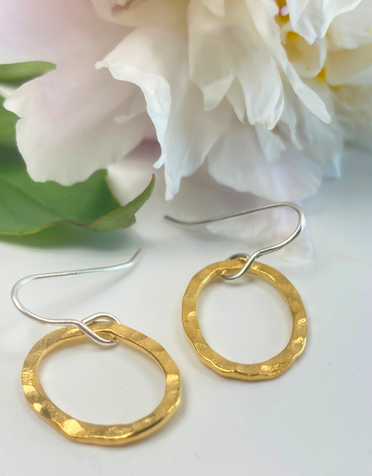 LYNSEY DE BURCA Tarrea Earrings - Gold