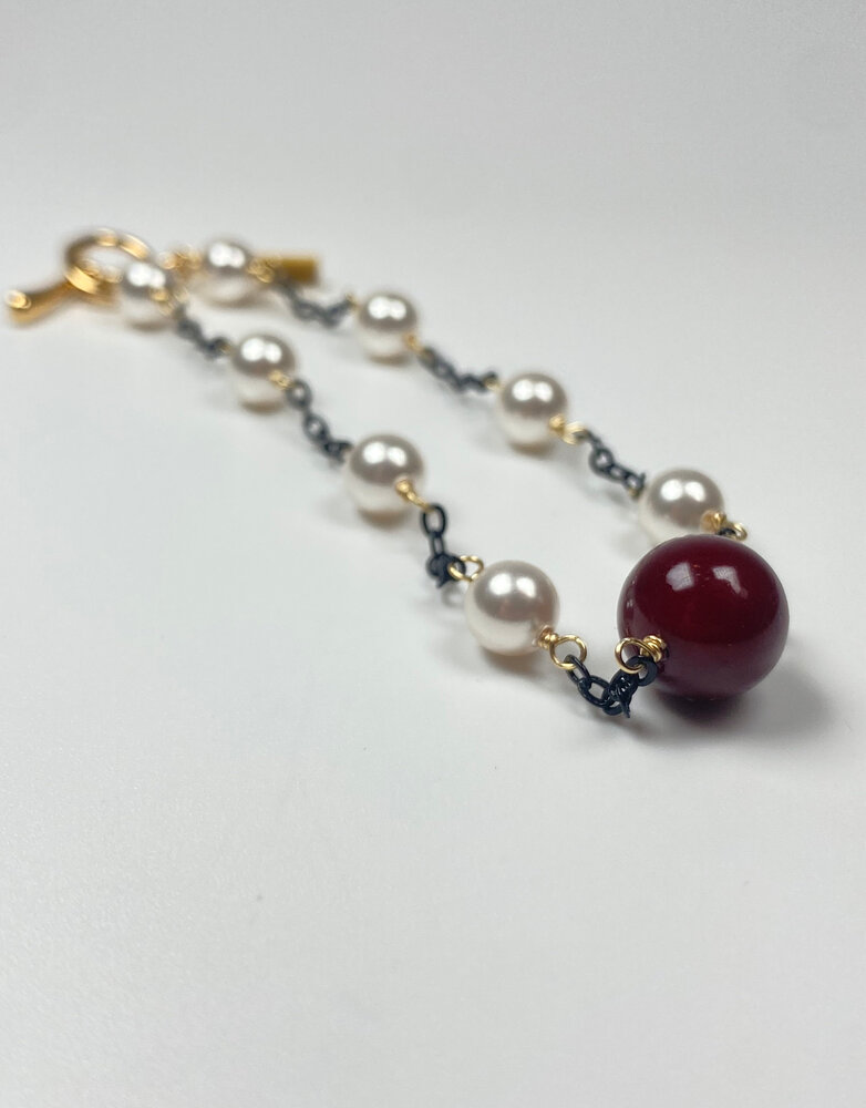 VIVIEN WALSH Connie Bracelet