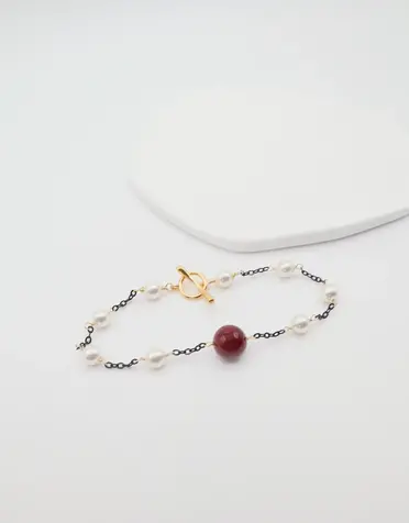 VIVIEN WALSH Connie Bracelet