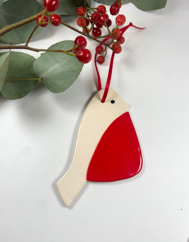 MAPLE TREE POTTERY Ceramic Christmas Decoration - Robin