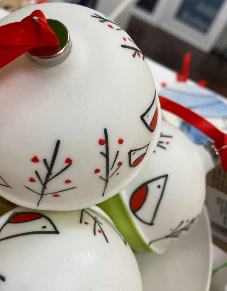 KARO ART Porcelain Bauble Decoration - Robin