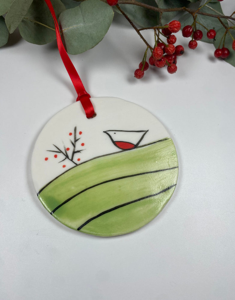 KARO ART Porcelain Disc Decoration - Robin