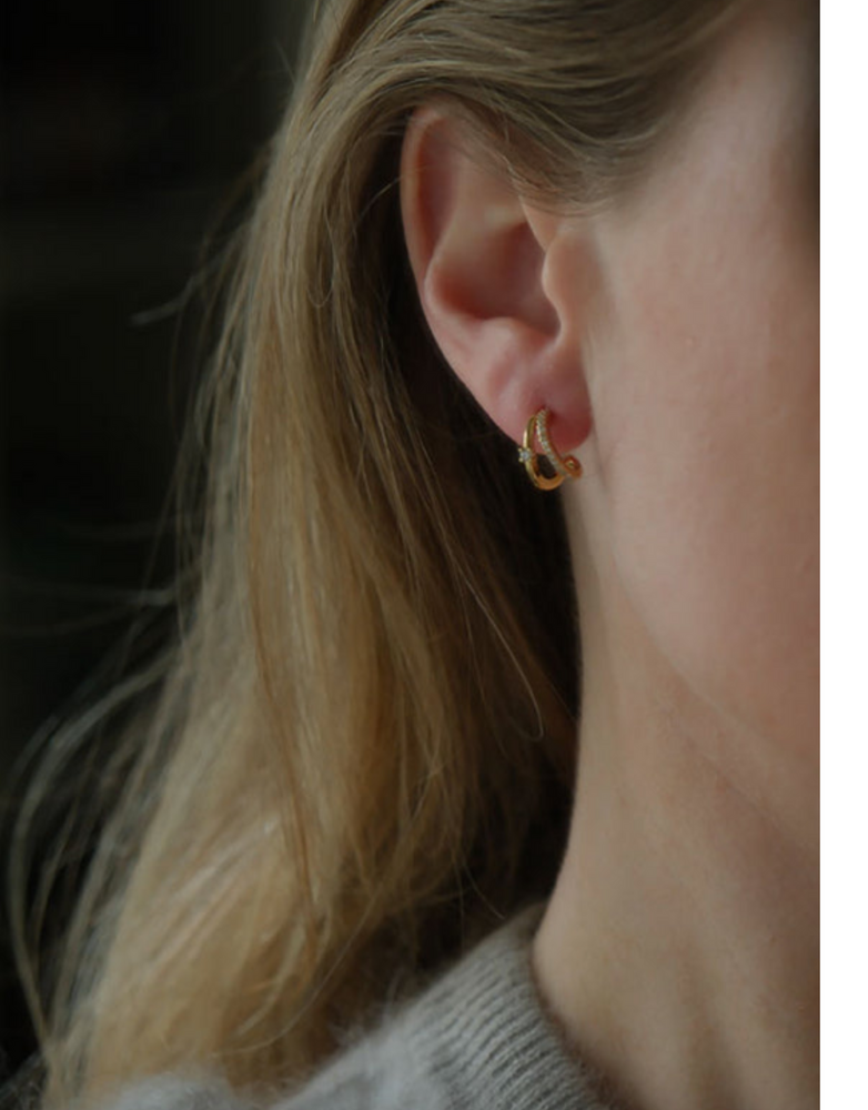 MARY K Gold Lucia Mini Hoops