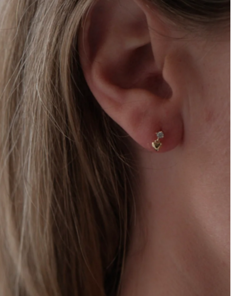 MARY K Gold Amora Studs