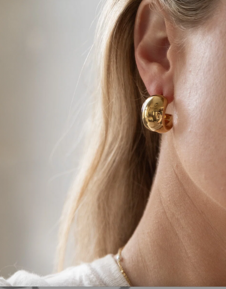 MARY K SS Gold Sani Hoop Earrings