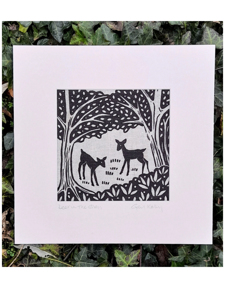 ALGAN ARTS Linen Print- Deer in the Glen