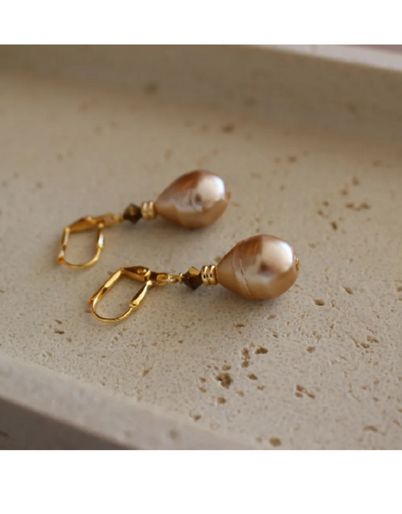 K KAJOUX Nocturne Pearl Drop Short Earrings
