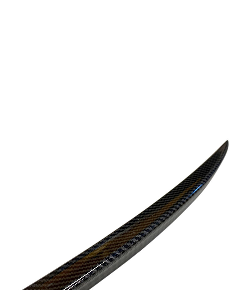 Autoparts Spoiler voor boven de kofferbakrand van de Tesla Model 3