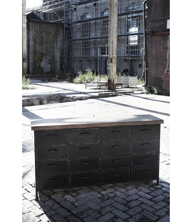 Rootsmann Kommode mit 16 Schubladen