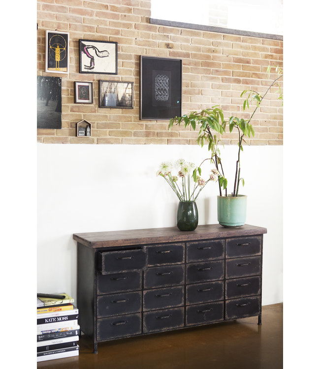 Rootsmann Kommode mit 16 Schubladen