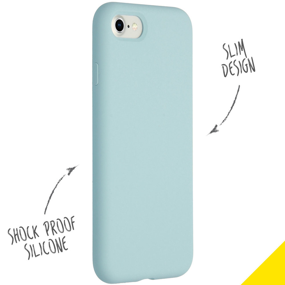 Accezz Coque Liquid Silicone pour l'iPhone SE (2020) / 8 / 7 Bleu clair