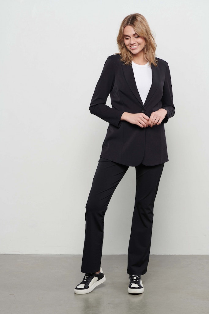Long travel deals blazer