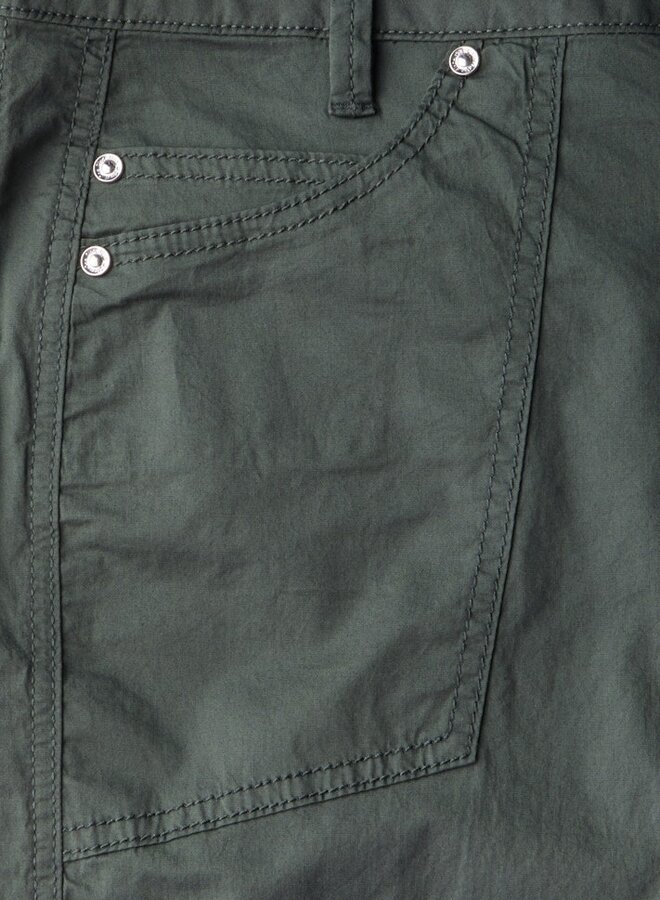 Street one Short - 15518 Marshy Green