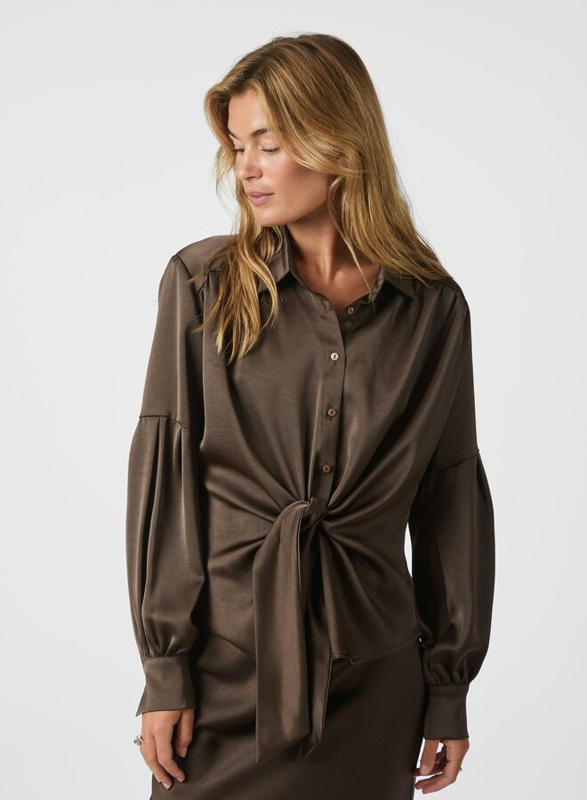 Blouse Naja Satin Shirt 160801- Dark Brown