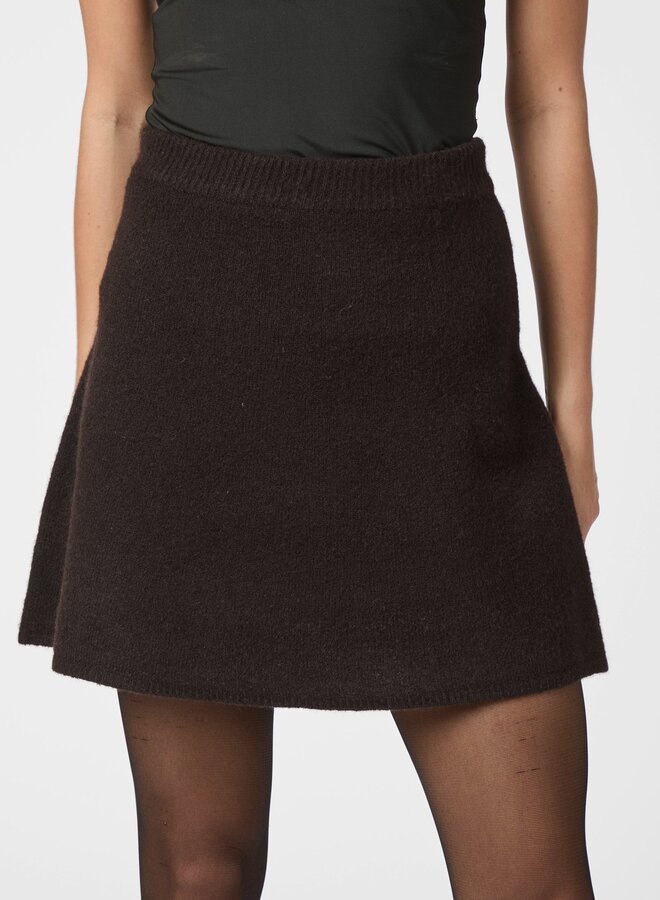 Neo Noir Rok Gisa 161228 - 676 Dark Brown