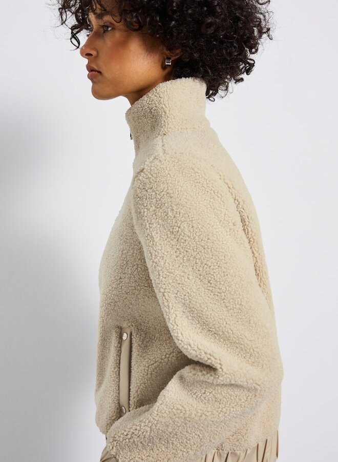 Street one Jas teddy A202110 - 12730 savannah sand