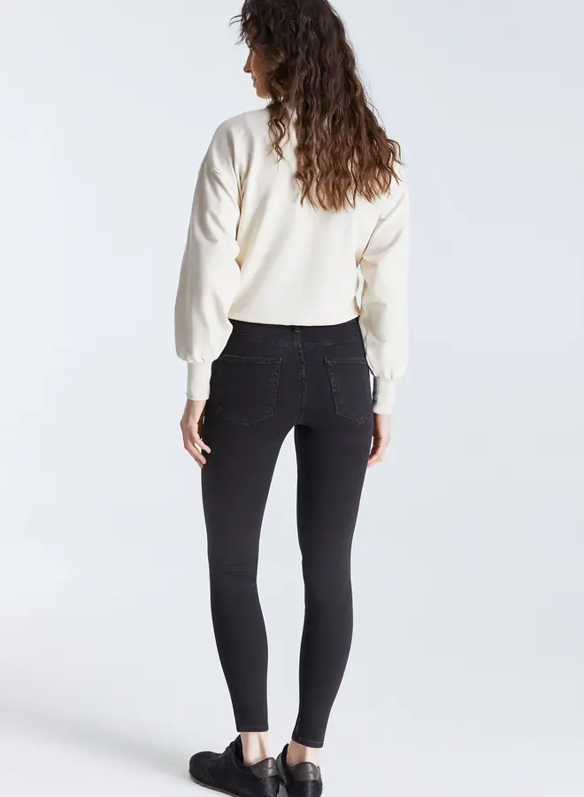 Cup of Joe Jeans Sophia Black Vintage - Black Vintage