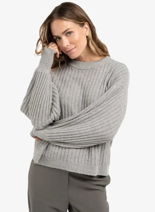 Geribde trui  01-000538-510 - 99032  Taupe Grey