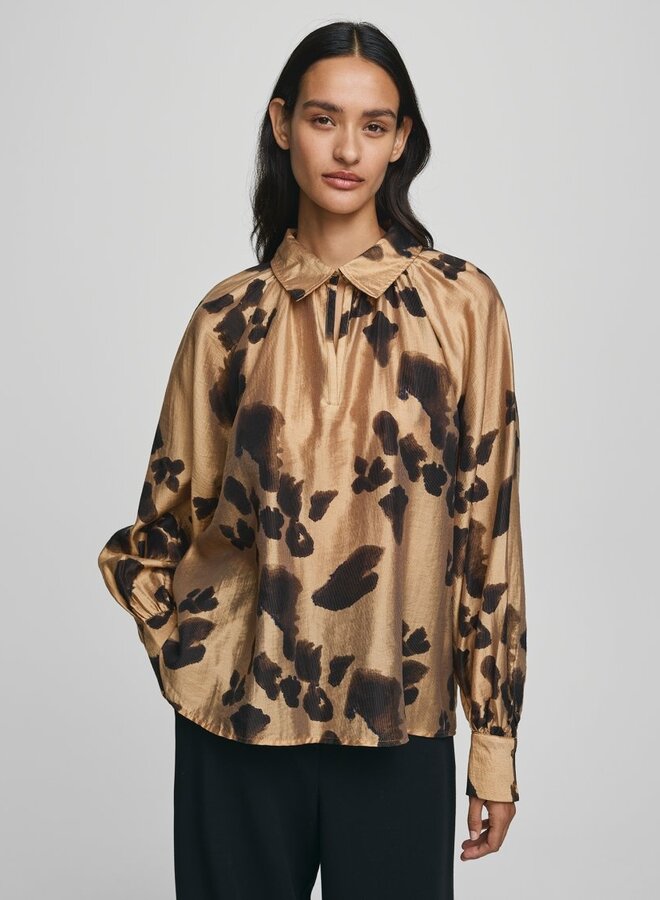 Blouse 19463 - Iced Coffee Leo