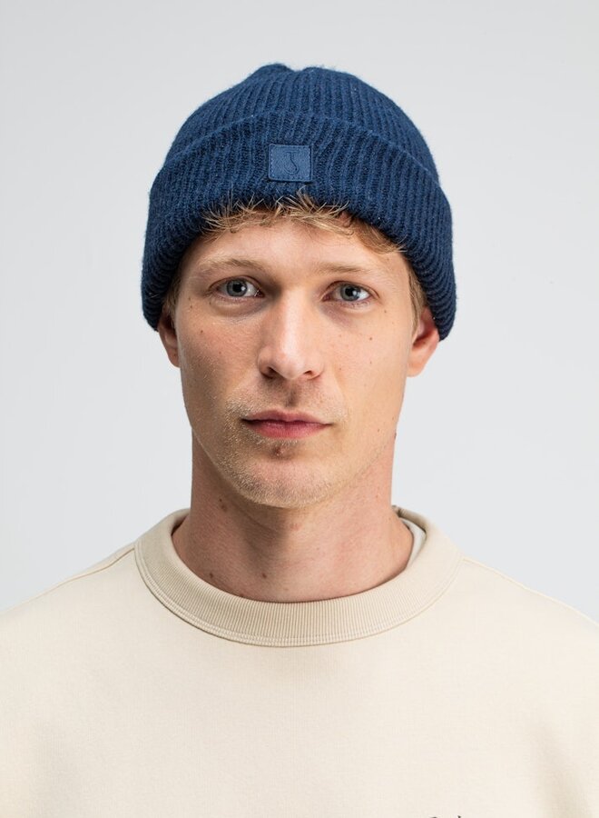 Butcher of Blue Muts M2529000 - 890 Alaska Blue