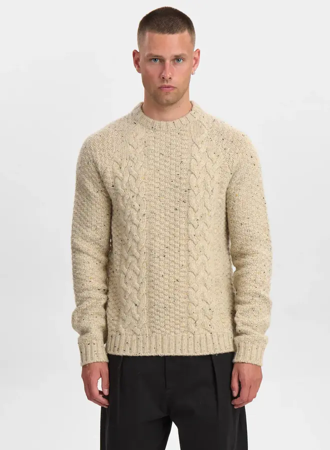 Anerkjendt Trui 902030 AKSUNE CABLE KNIT - 9503 Tofu