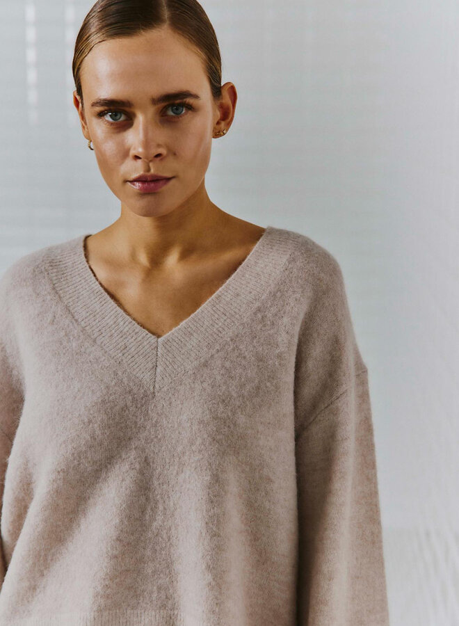 Withblack Trui V-Neck WBLJOYCE 00001199 - Silverlini Silver