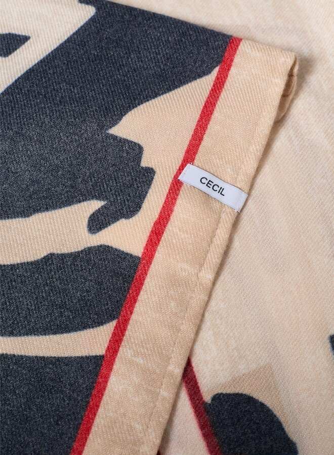 Cecil Sjaal B572903- 36953 Fiery Red