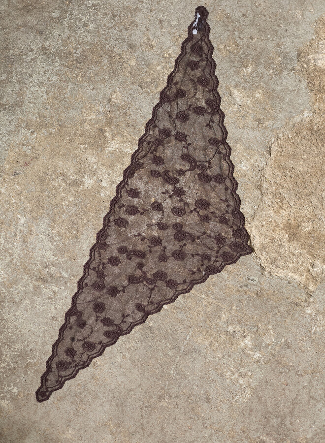 Sisters Point Sjaal 19440-501 - 222 D. Chocolate