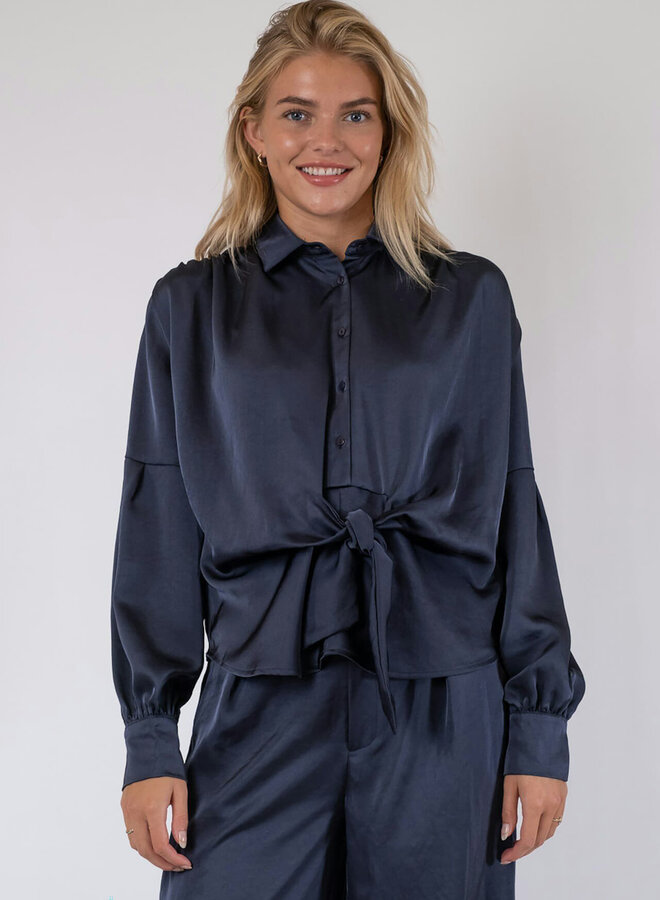 Neo Noir Blouse 160801 Naja Satin - 678 Midnight Blue