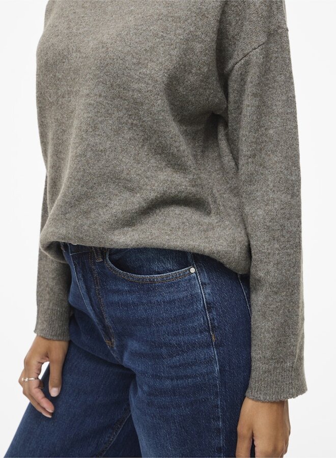 Vila Trui 14113016 - Falcon