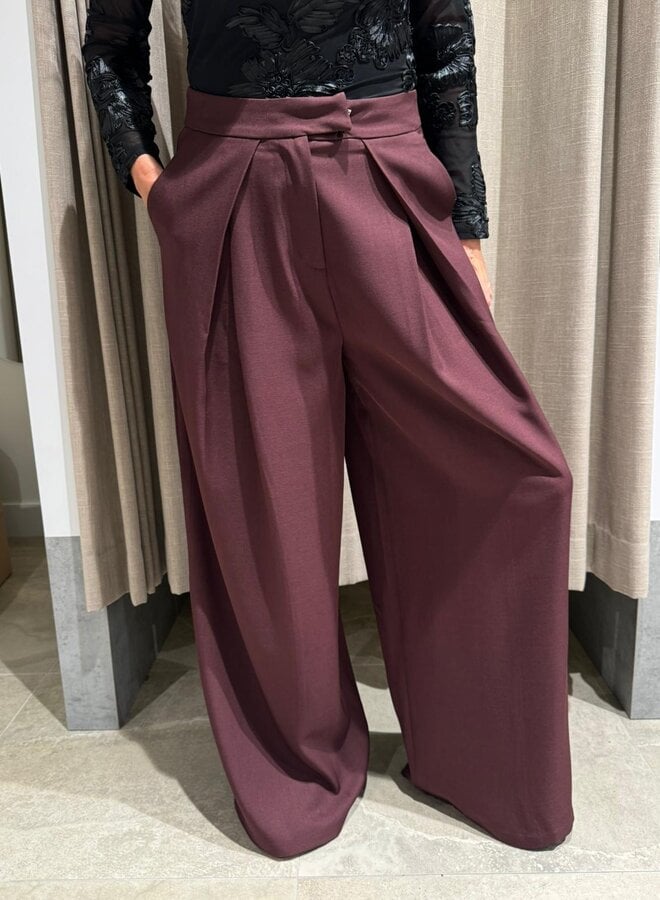 Ambika Pantalon Kevser - Burgundy
