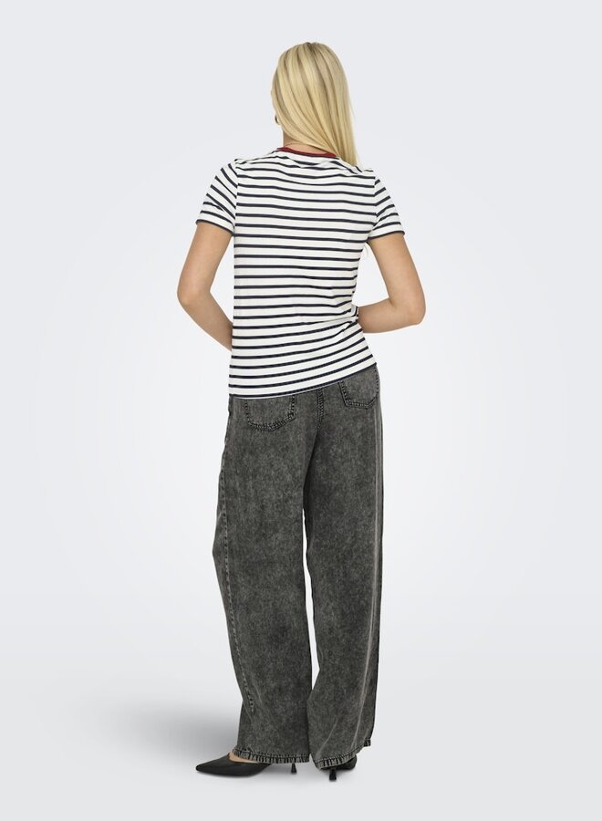 Only T-Shirt 15318959 - Cloud Dancer Stripes:NIGHT SKY / RED HEART