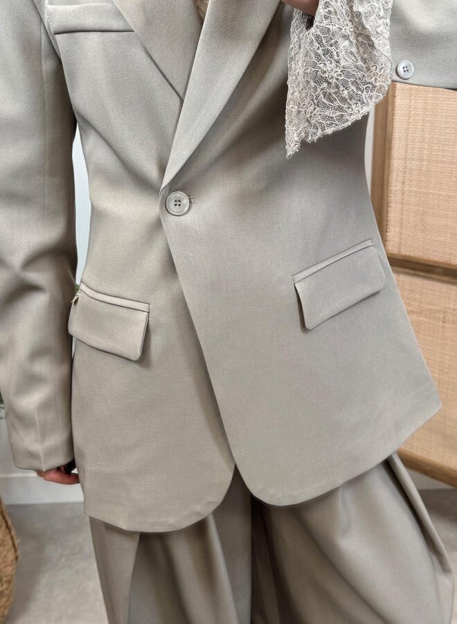 Ambika Blazer Ine - Light Taupe