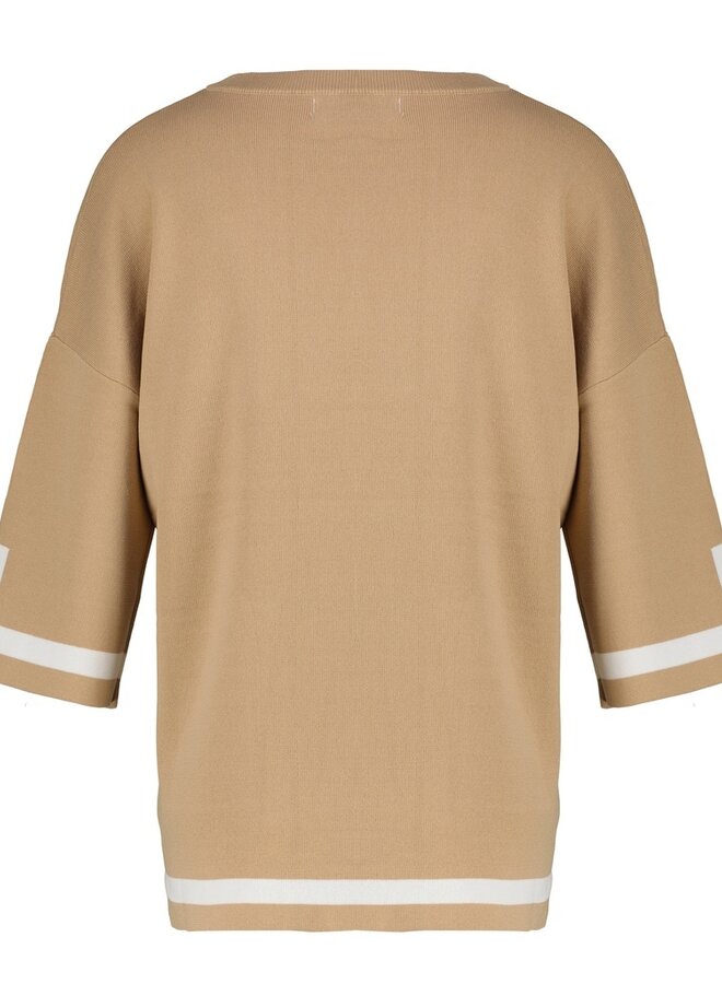 Amelie & Amelie Top Dahlia A606 - Camel