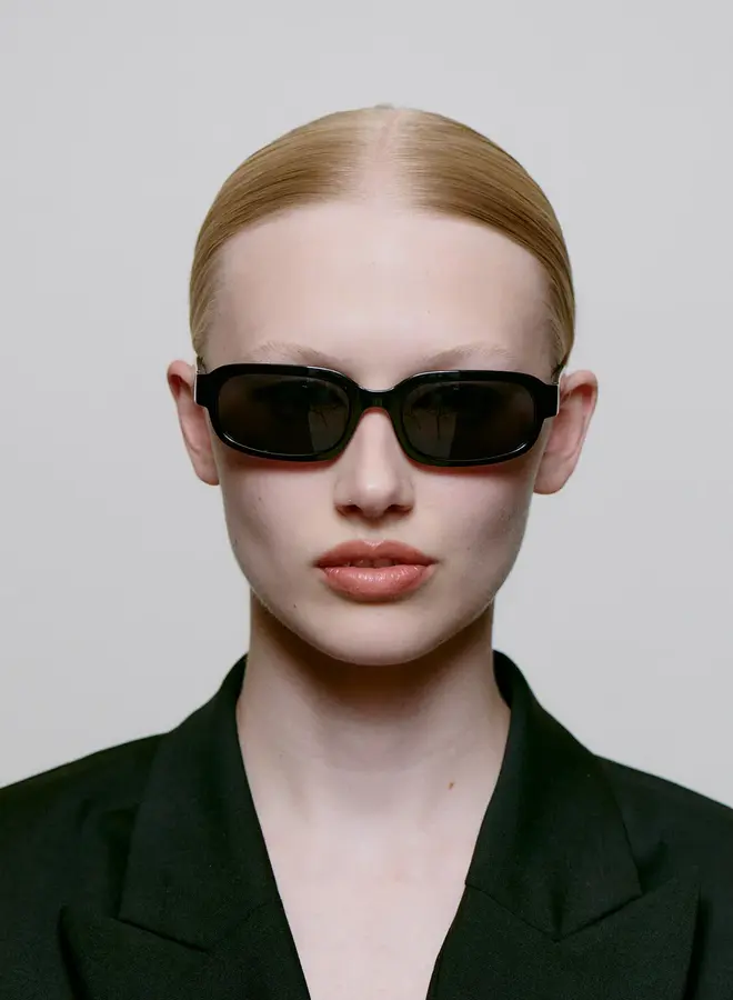 A.kjaerbedeZonnebril Will KL2417-001 - Black