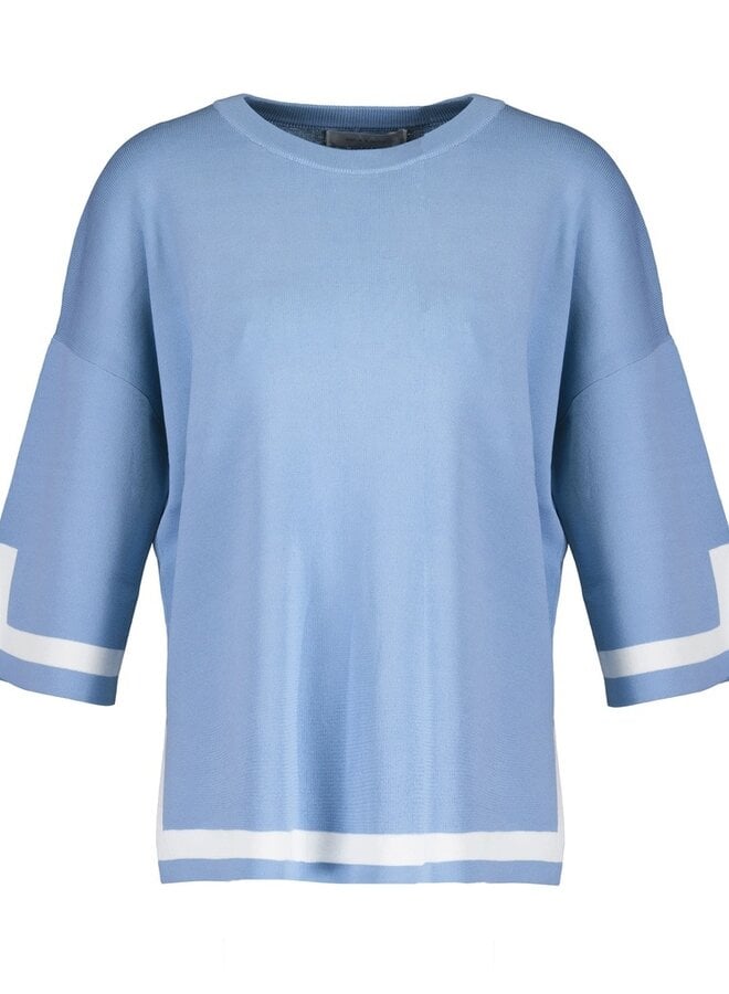 Top Dahlia A606 - Light Blue