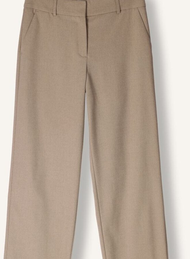 Five Units Pantalon Dena Long 22984 - 30937 Dark Sand