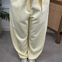 Ambika Nina Broek - Yellow