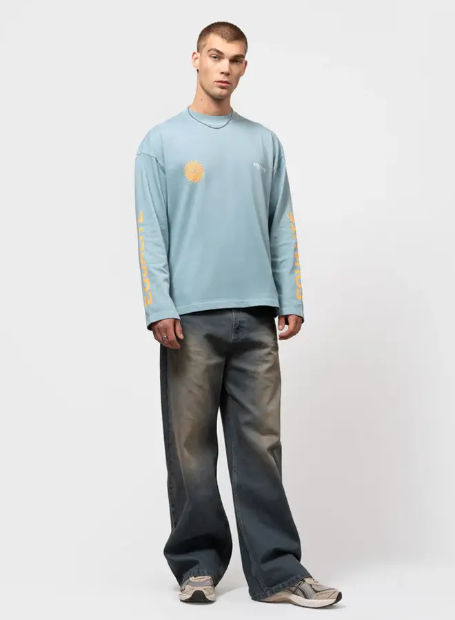 Trui EQ.26.2.13.16.324 - 324 Washed Light Blue