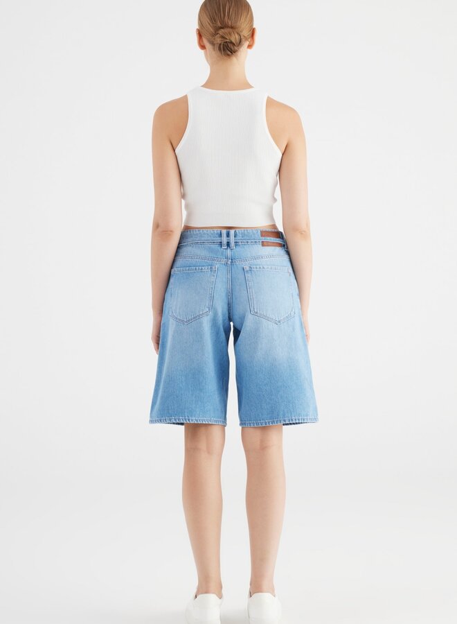 Cup Of Joe Short Harper - Light Blue 102L00