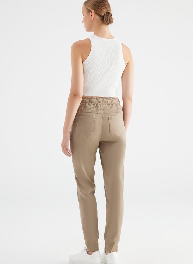 Cup Of Joe  Broek Cadee - Moon Rock 122L02