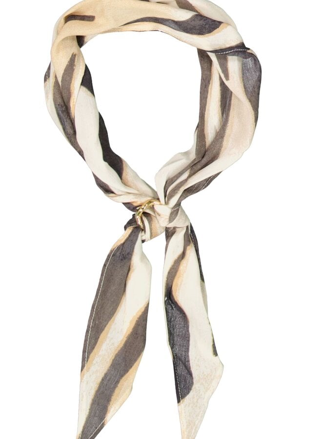 Garcia Sjaal Q260131 - 2082 Turtledove