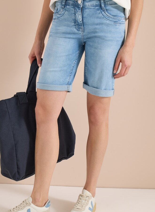 Short B380375 - Authentic Used Wash