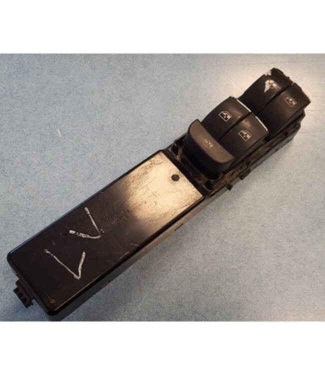 window switch lh lhd 9-3sport used