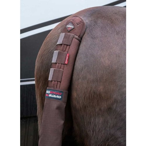 LeMieux Staartbeschermer Tail Guard & Bag LeMieux Staartbeschermer Tail Guard & Bag