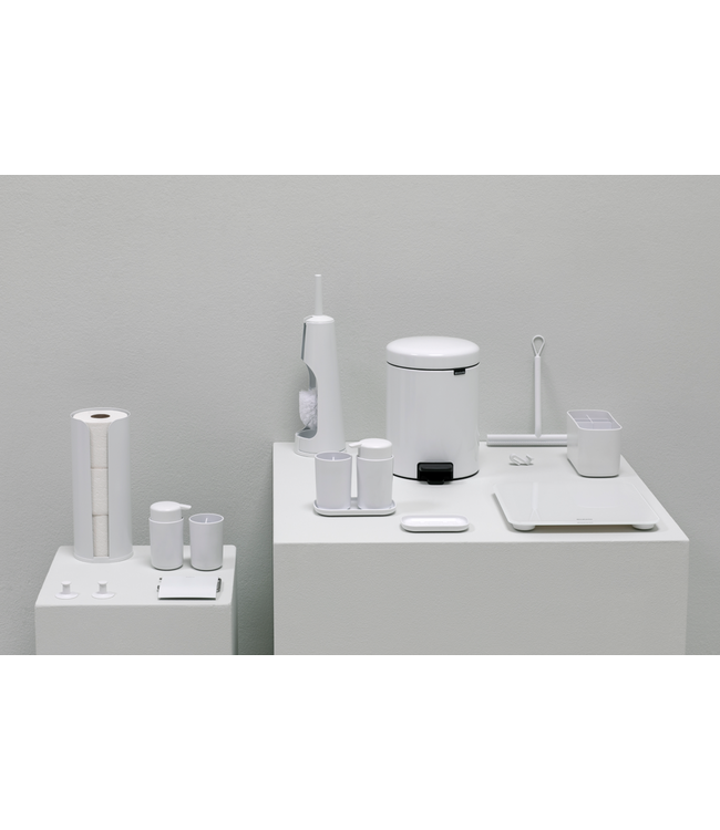 Toiletrolhouder wit met klep ReNew -  Brabantia