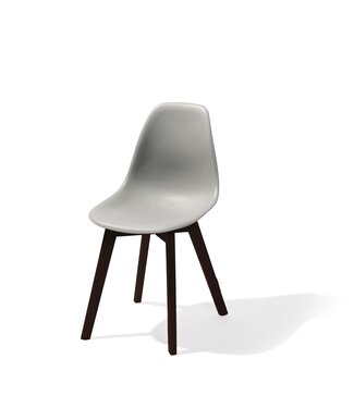 Essentials Stapelbare stoel grijs berkenhouten frame en kunststof zitting 47x53x83cm (lxbxlh) Keeve - Essentials | prijs & verp per 4 stuks